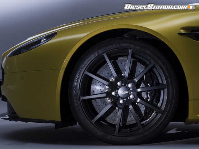 Aston Martin V12 Vantage S 2014 Picture #219 Aston Martin V12 Vantage S 2014 Picture #219